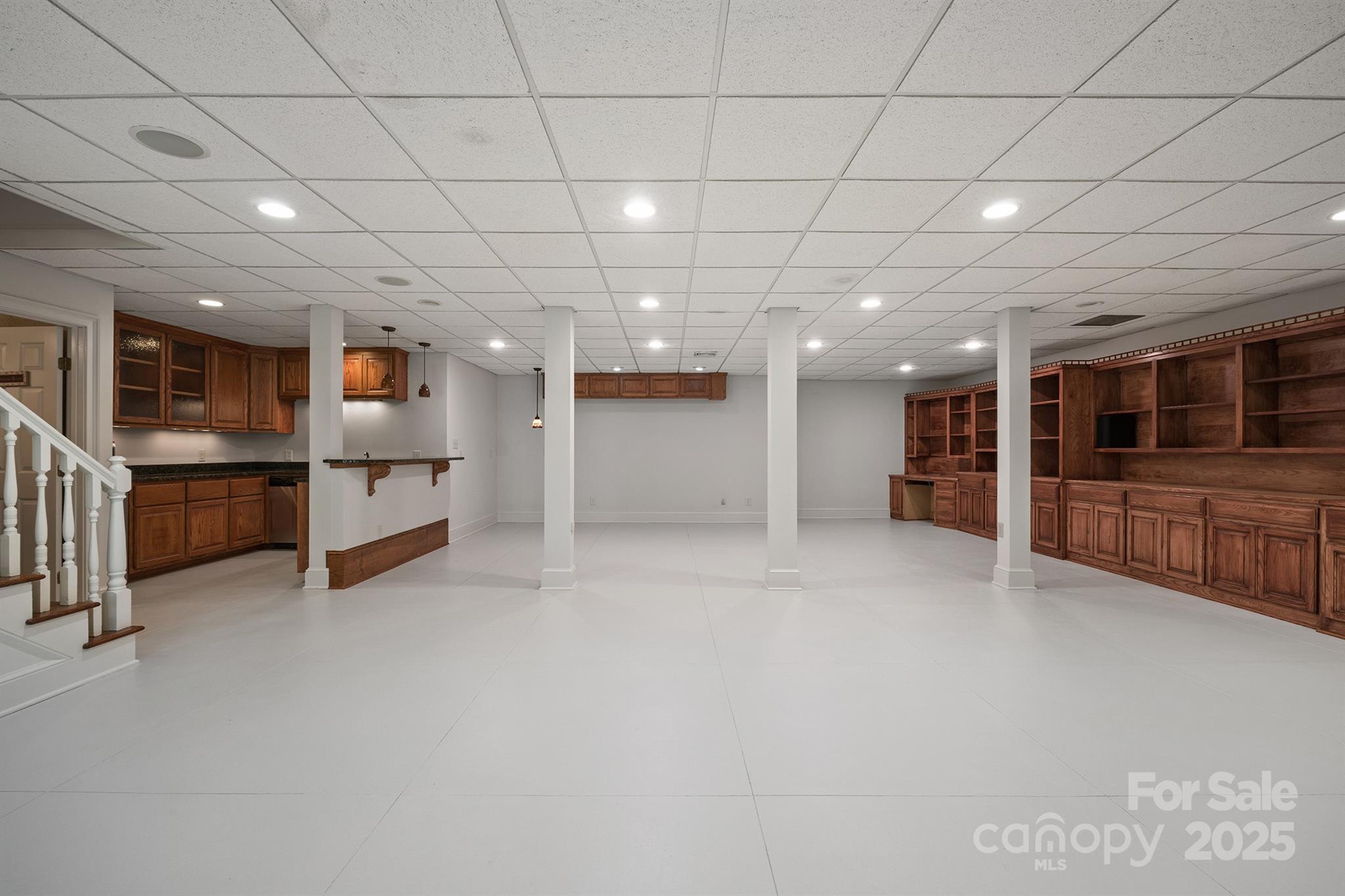 345 41st Avenue Place NW