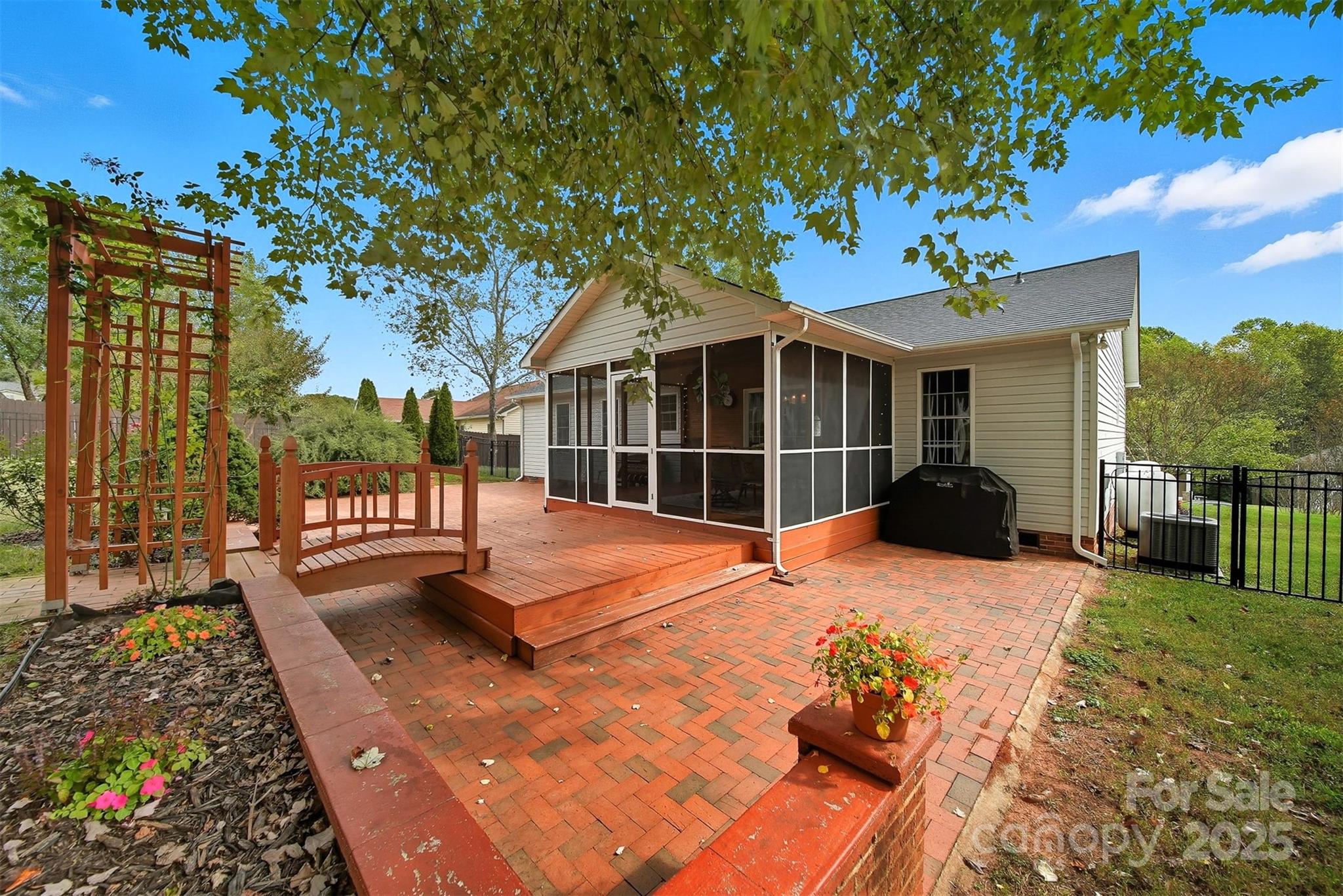 1641 Farmington Hills Drive