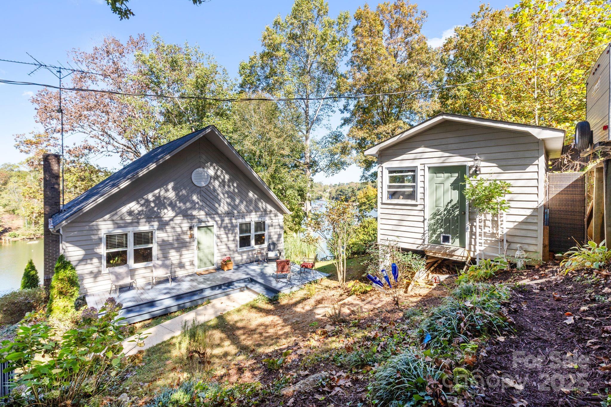 213 Michaels Gap Lane