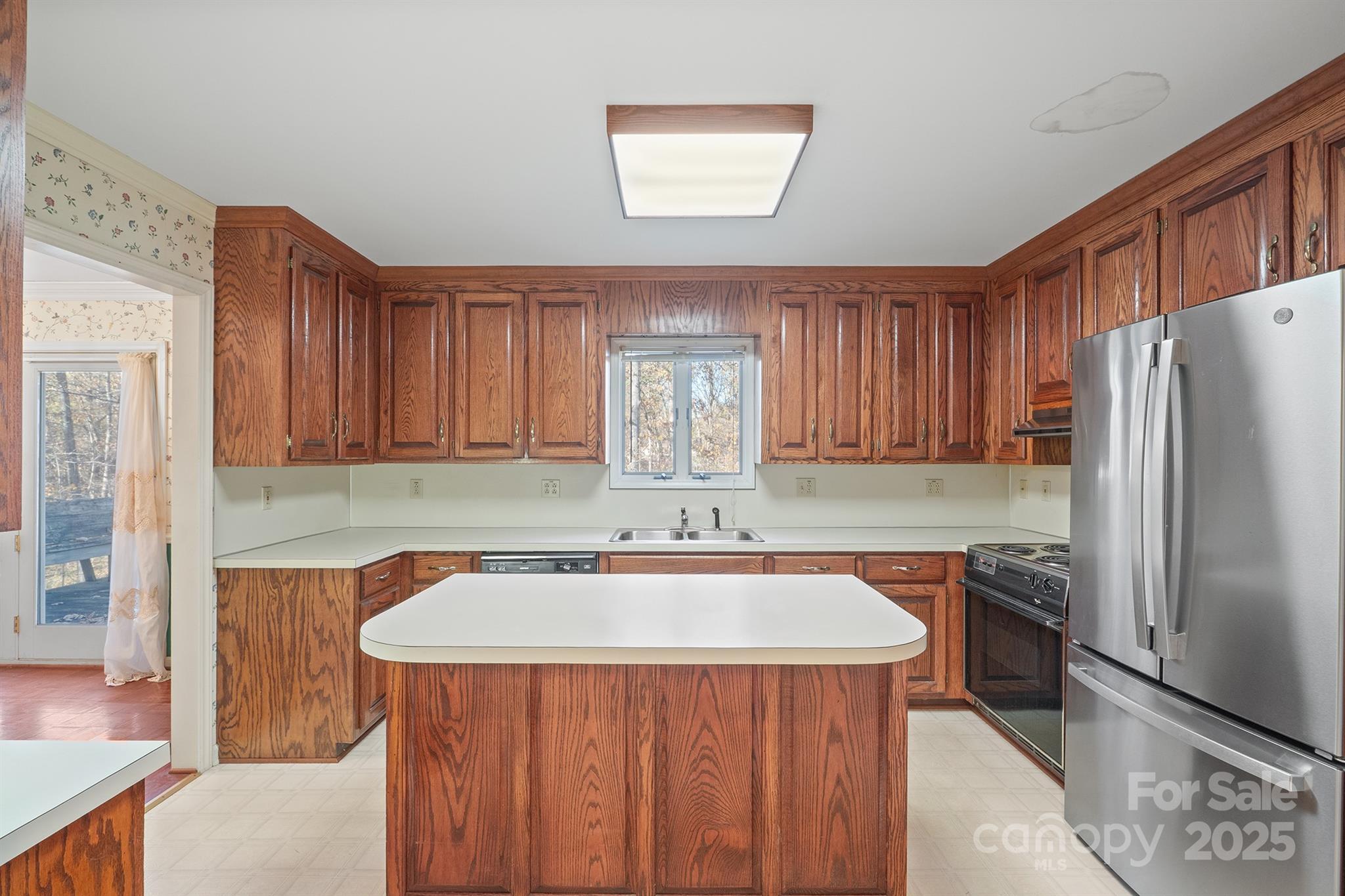 1065 Rollingwood Drive