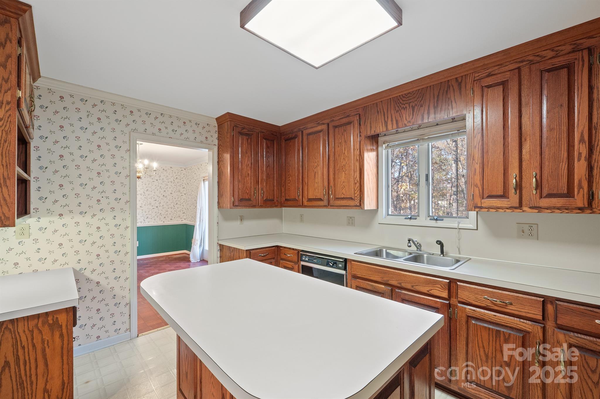 1065 Rollingwood Drive