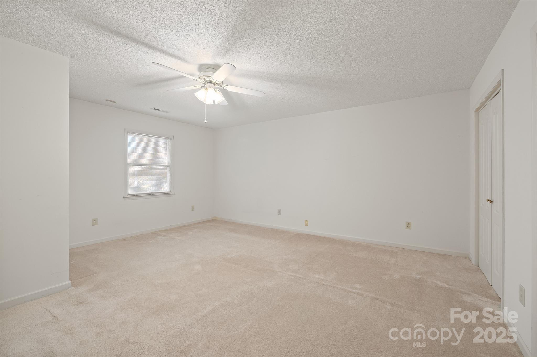 1065 Rollingwood Drive