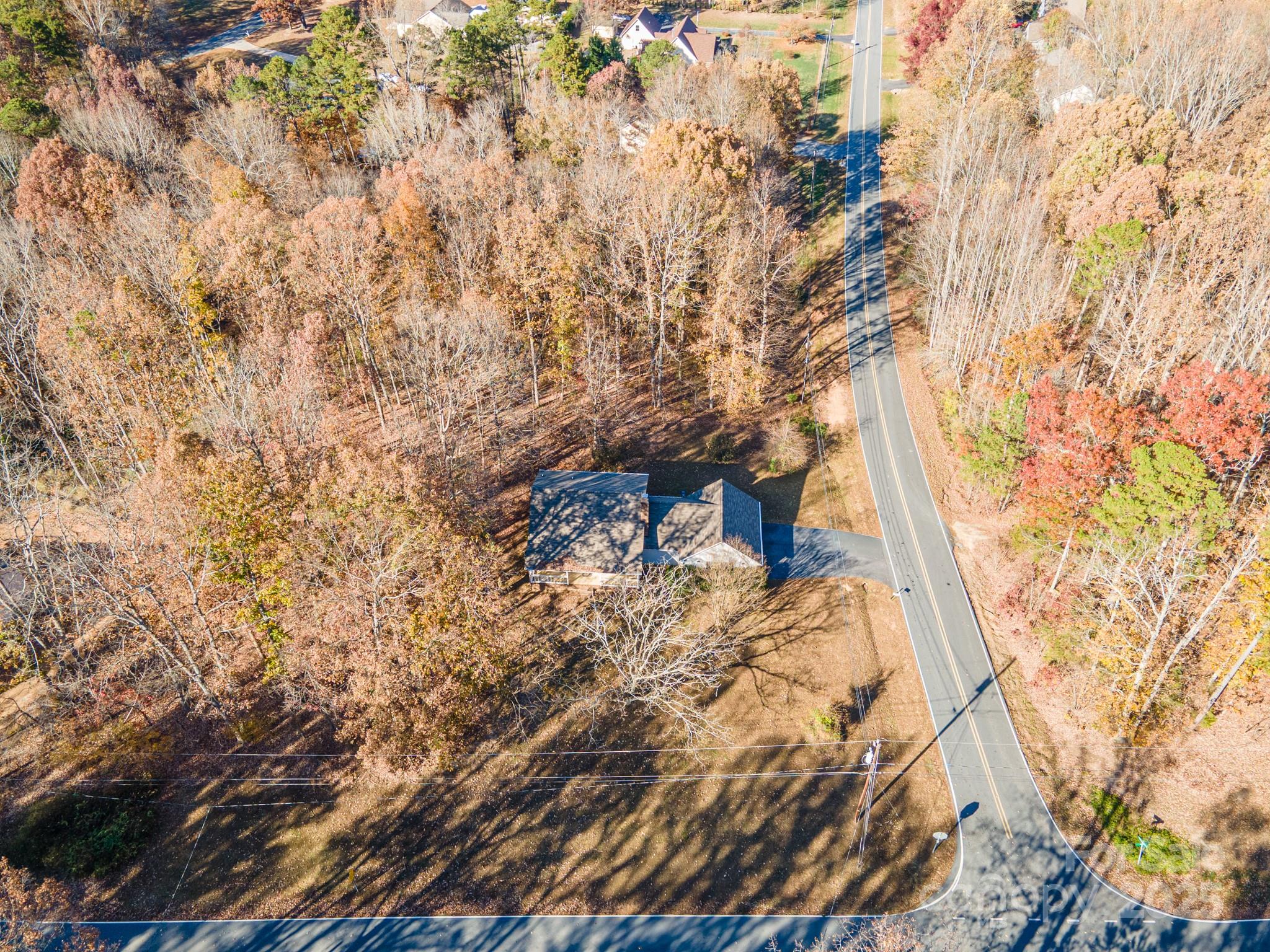 1065 Rollingwood Drive