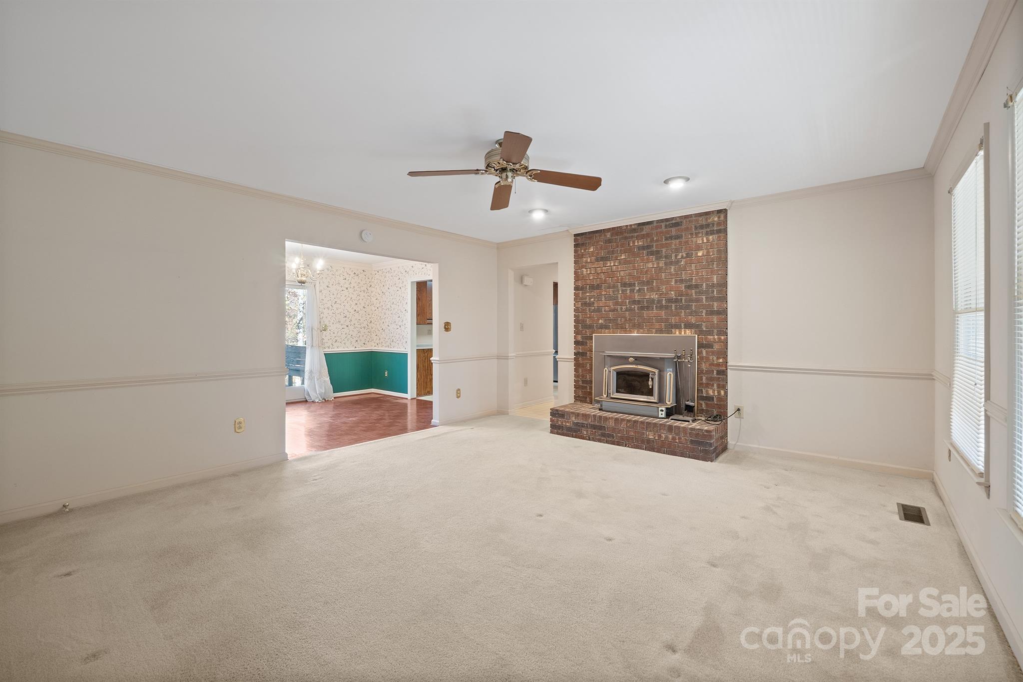 1065 Rollingwood Drive