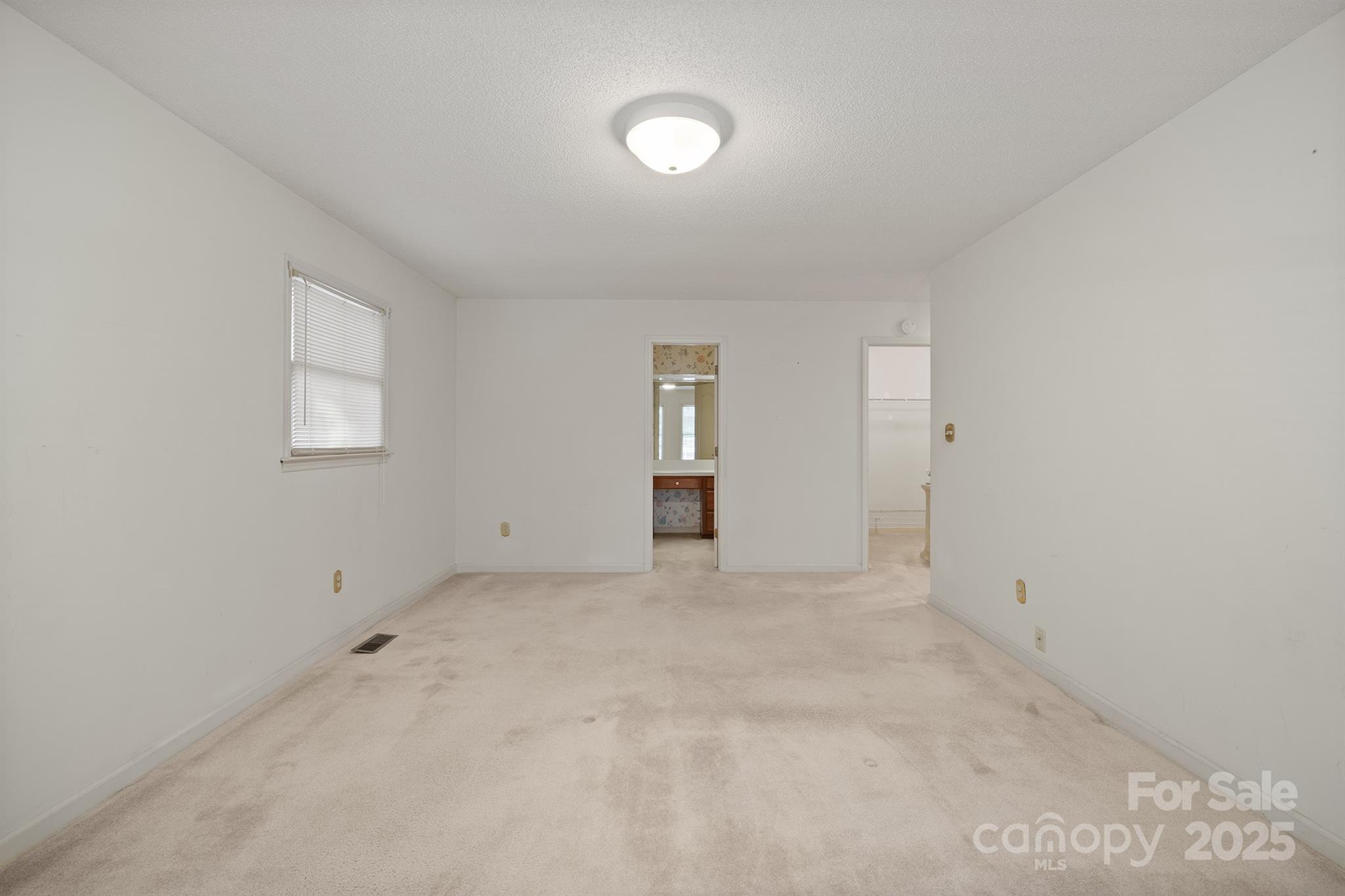 1065 Rollingwood Drive