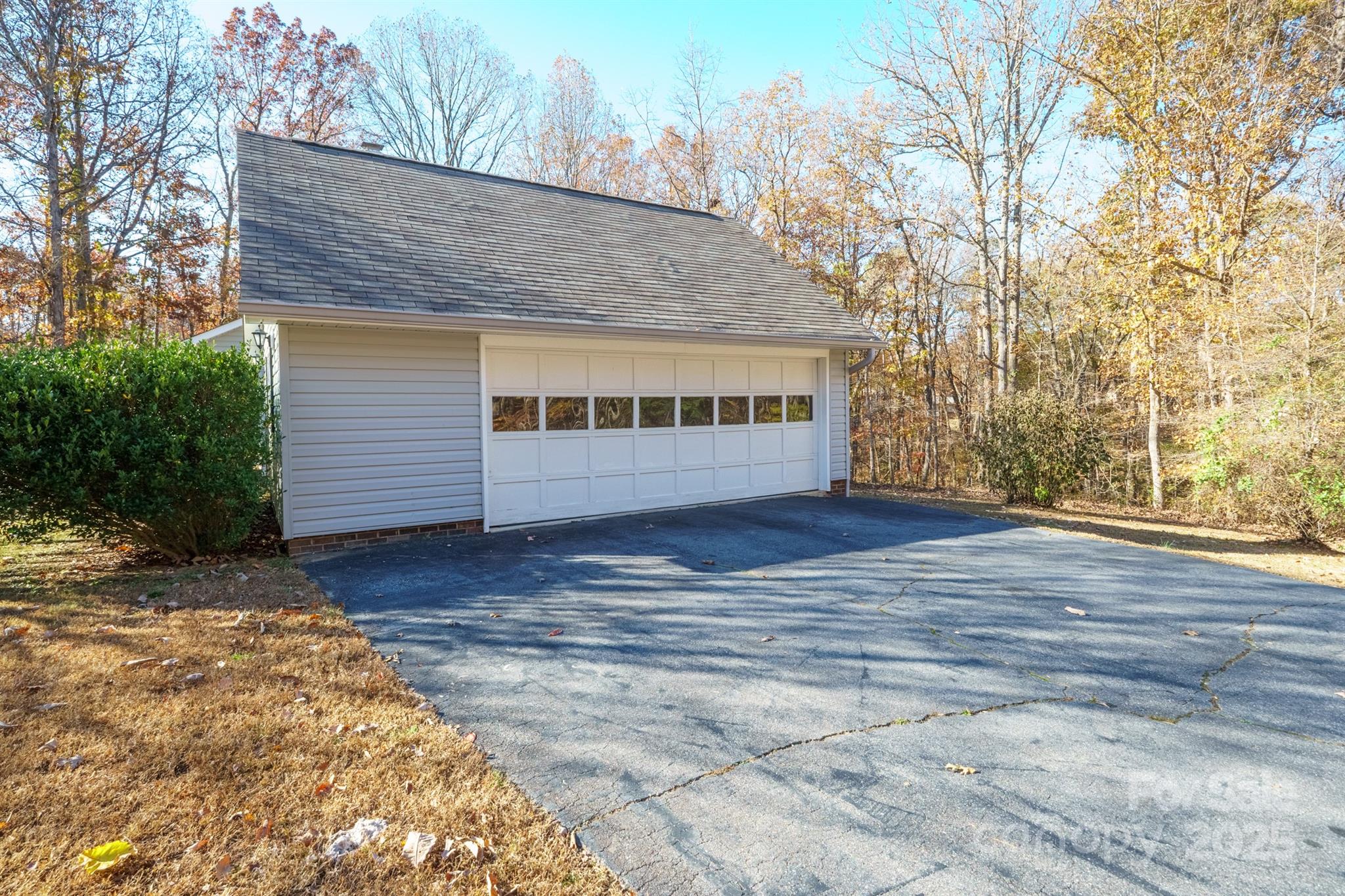 1065 Rollingwood Drive