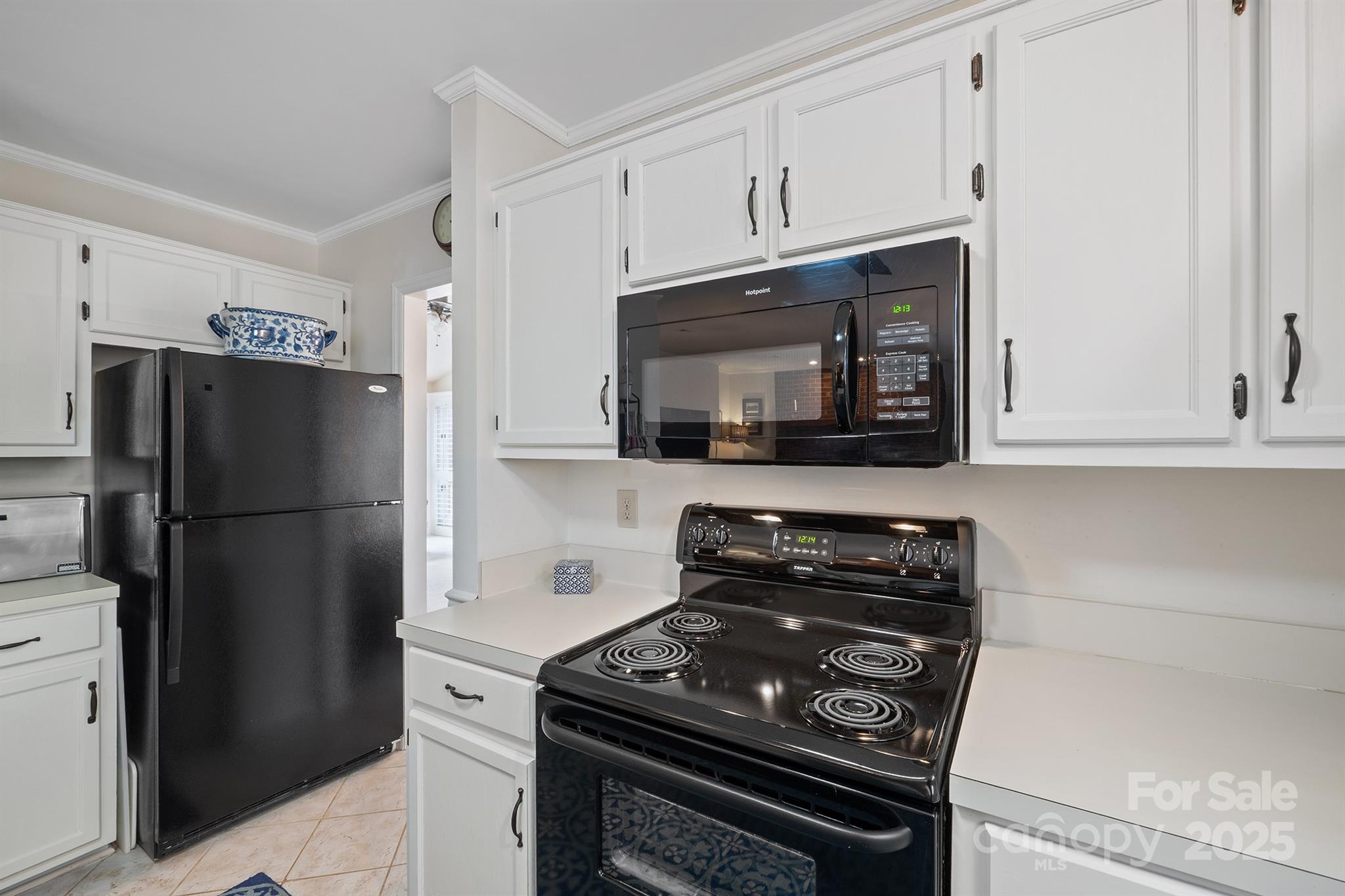 115 31st Avenue Court NE