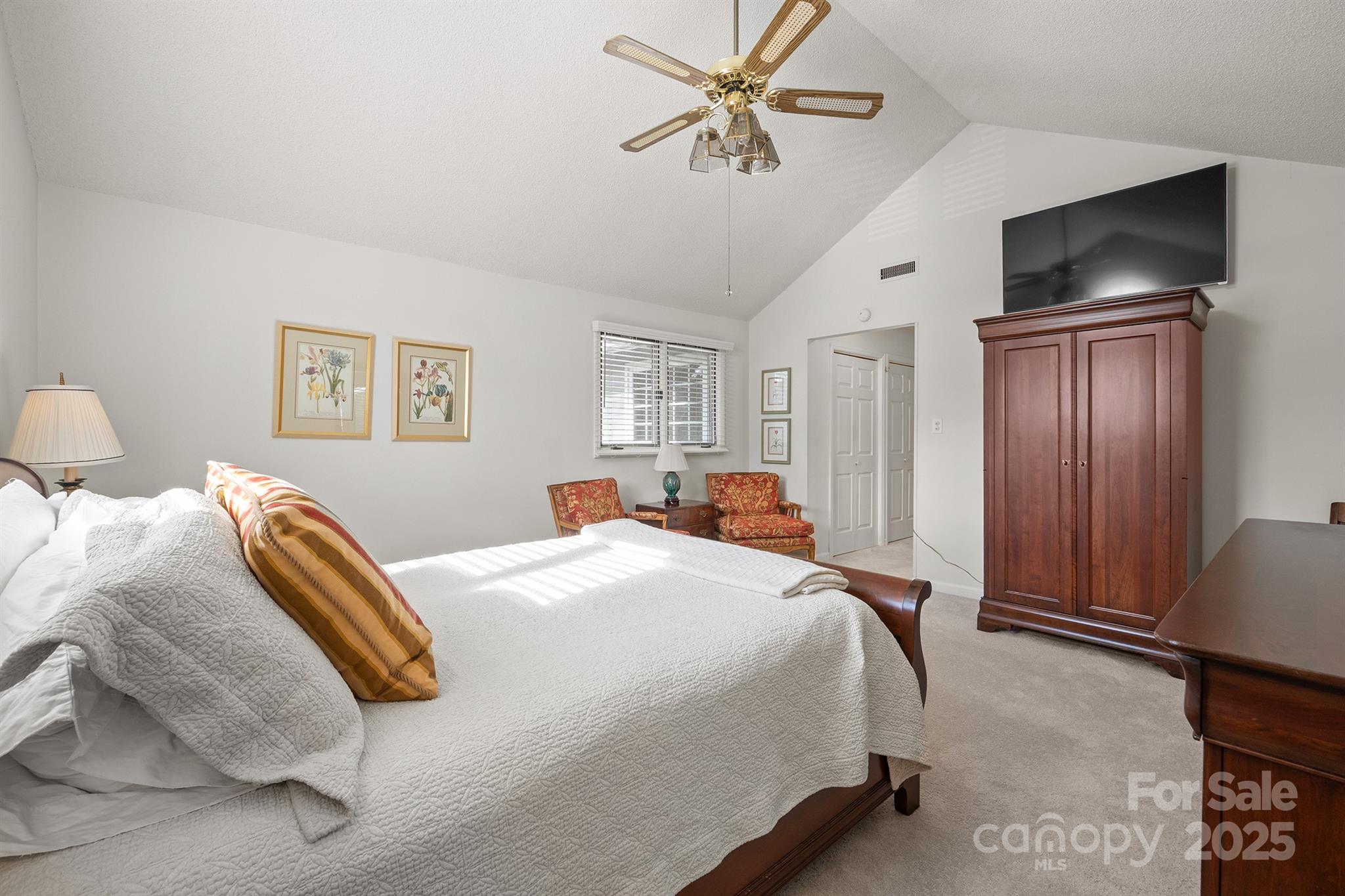 115 31st Avenue Court NE