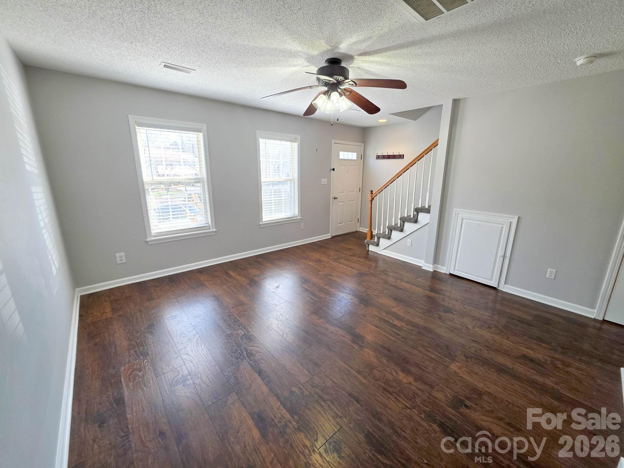 1491 20th Avenue NE Unit: 4