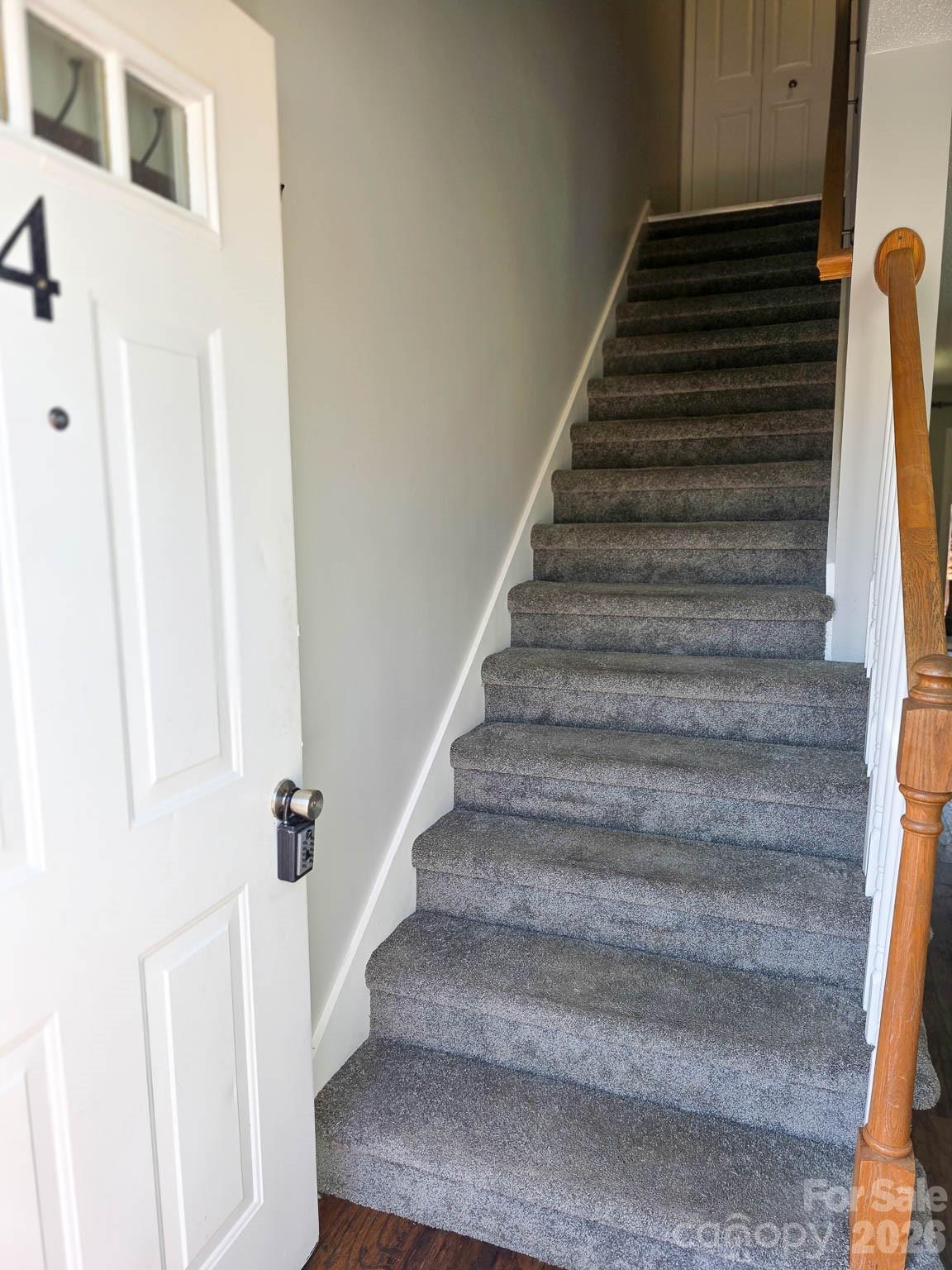 1491 20th Avenue NE Unit: 4