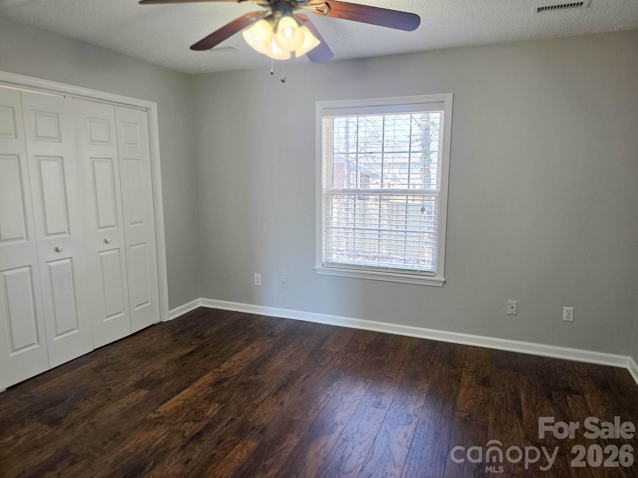 1491 20th Avenue NE Unit: 4