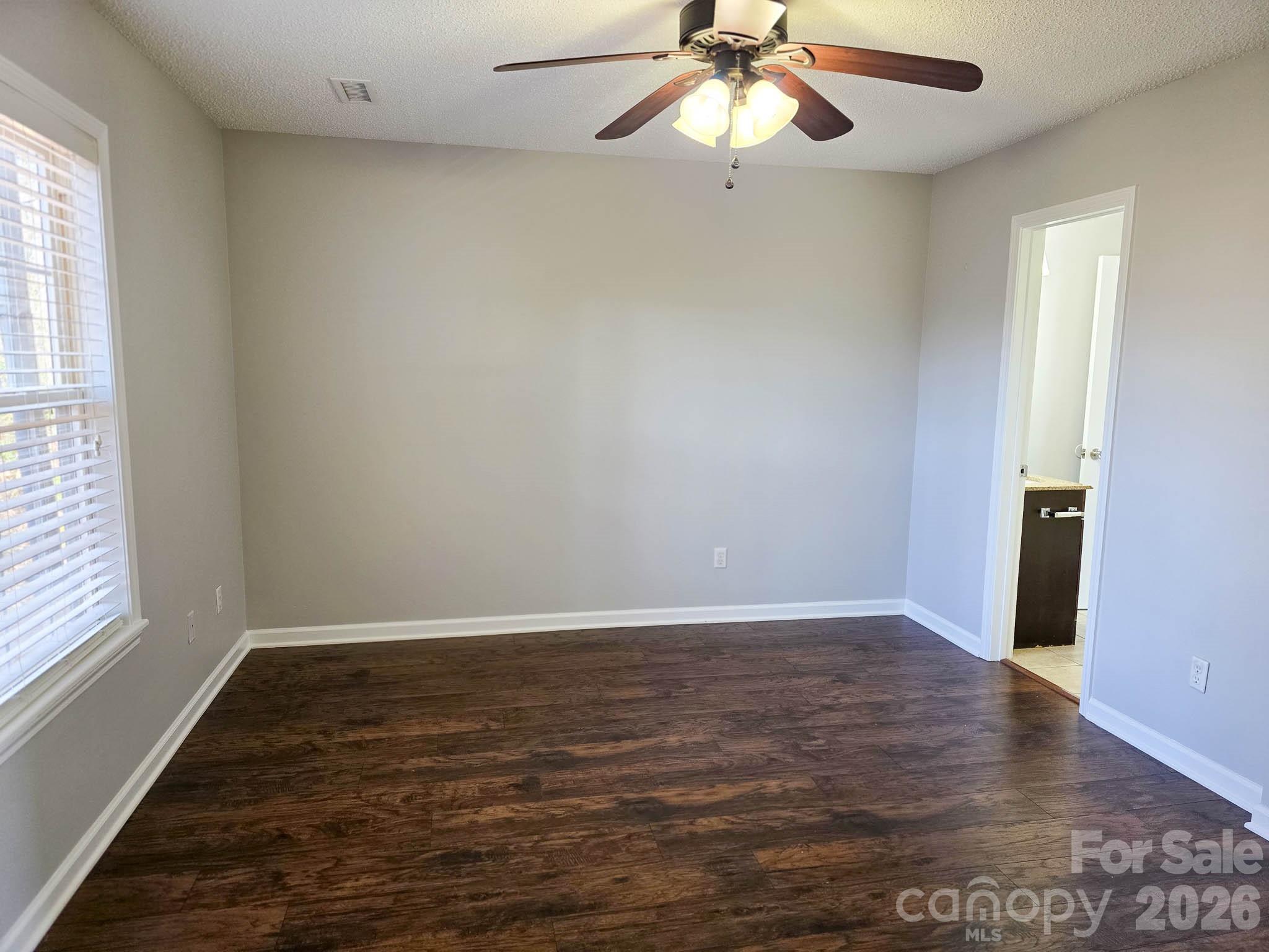 1491 20th Avenue NE Unit: 4