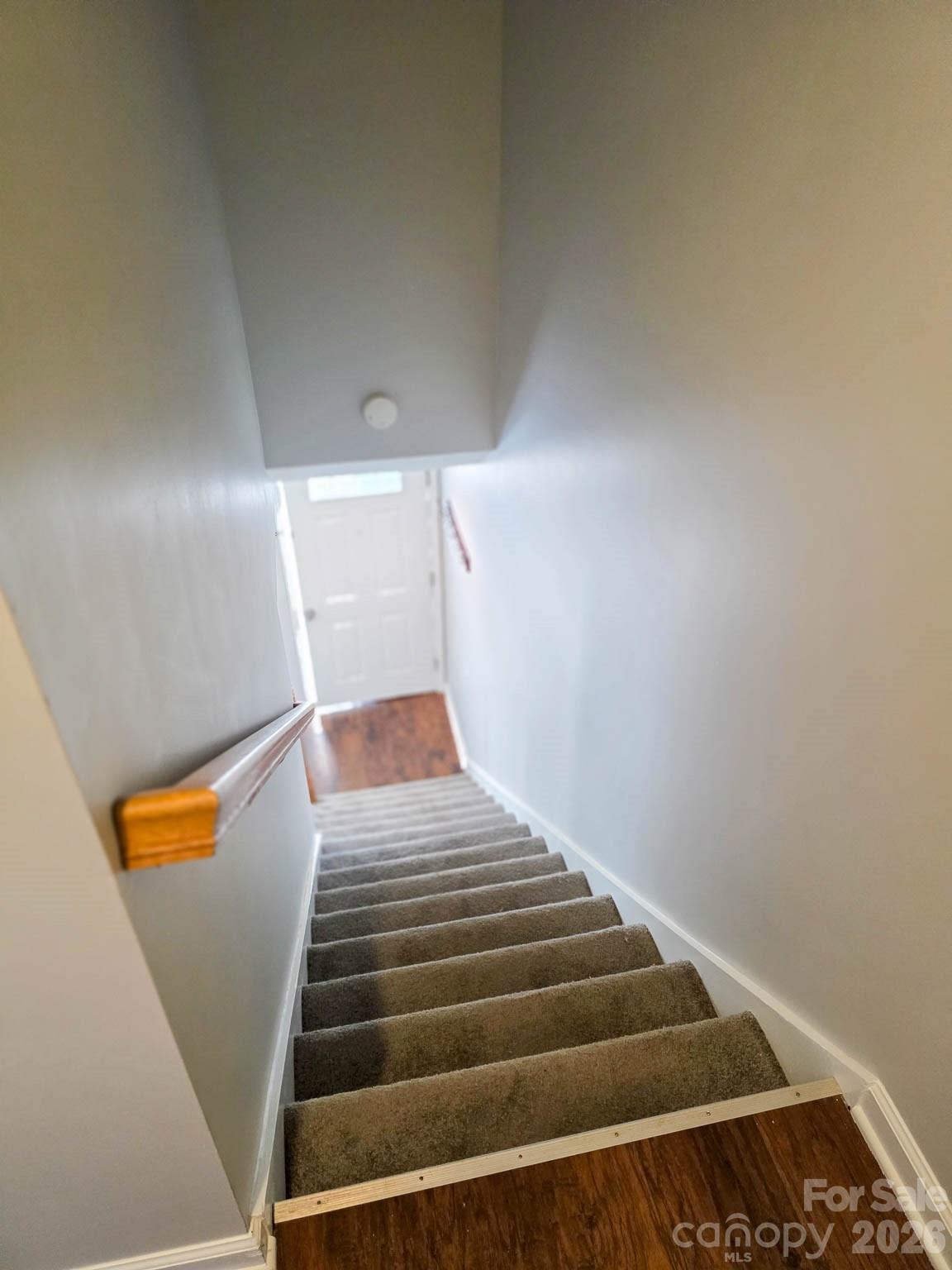 1491 20th Avenue NE Unit: 4