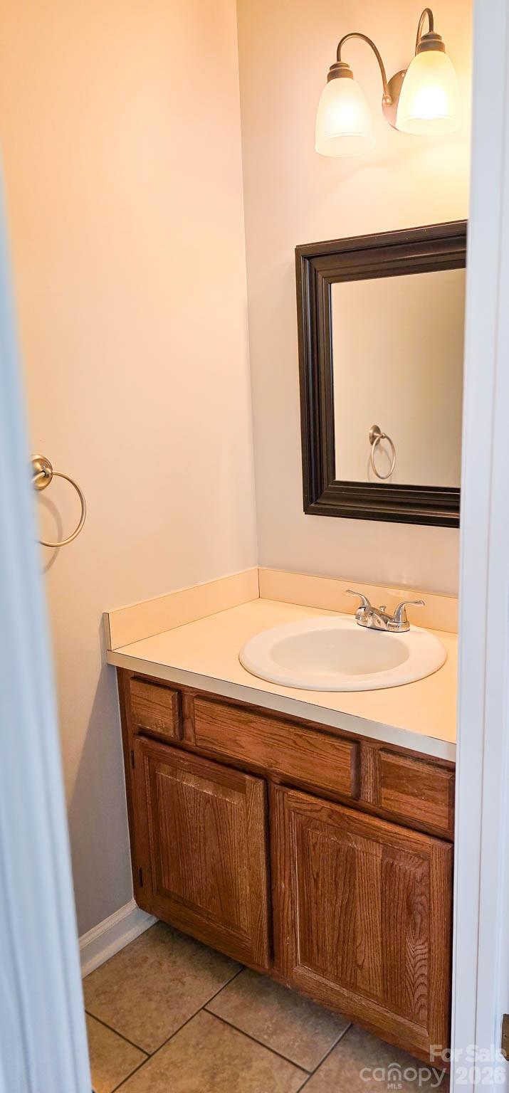 1491 20th Avenue NE Unit: 4