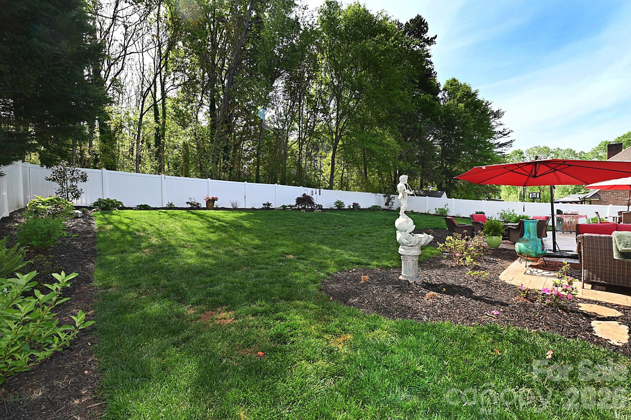 406 5th Avenue NE