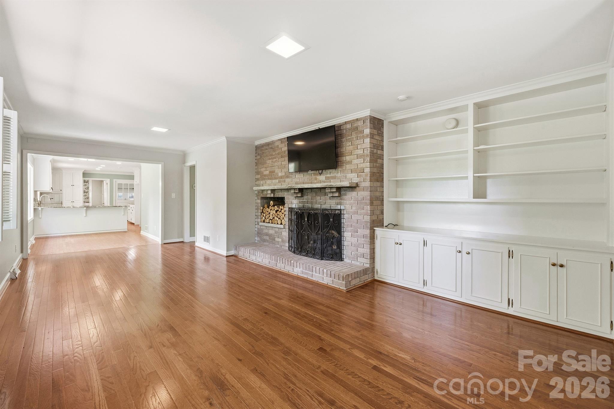 240 36th Avenue Circle NW