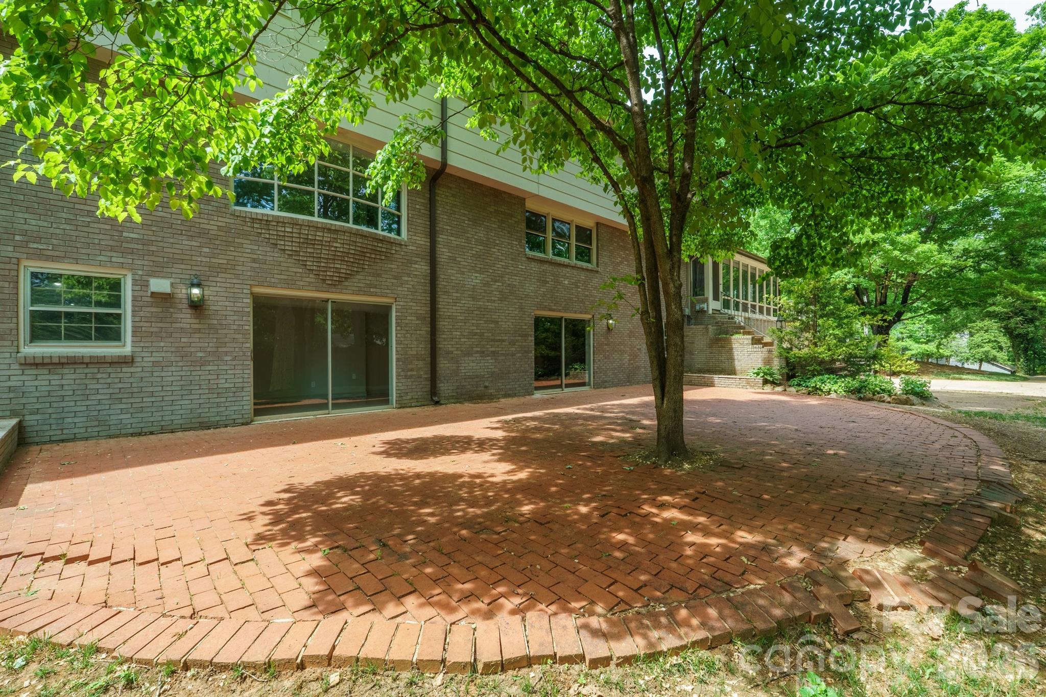 240 36th Avenue Circle NW