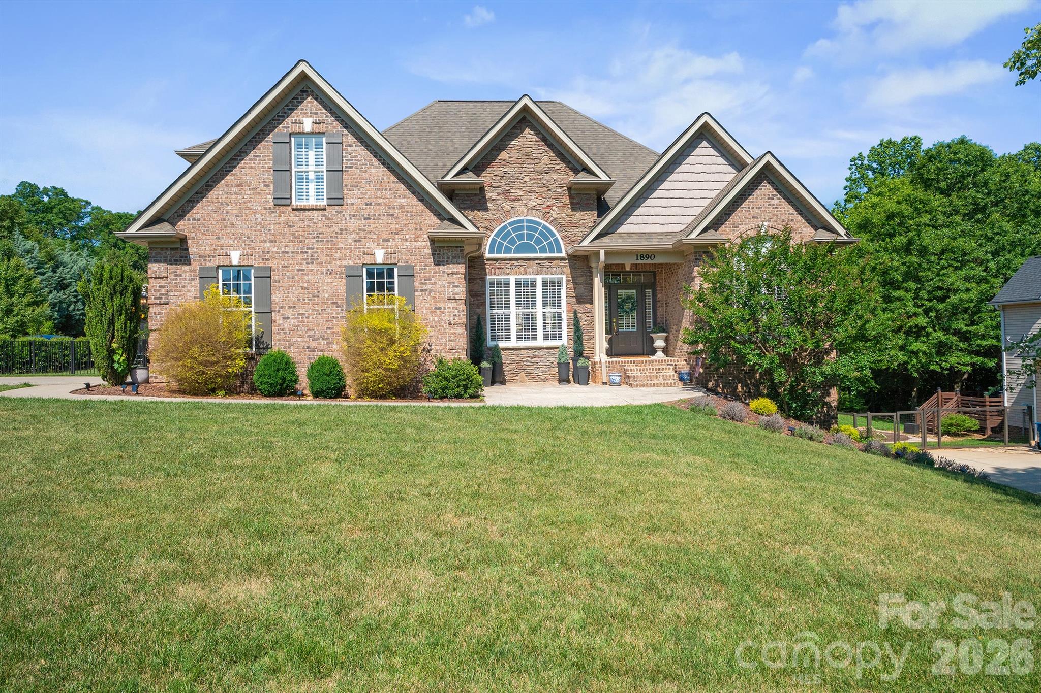1890 Waterbury Court