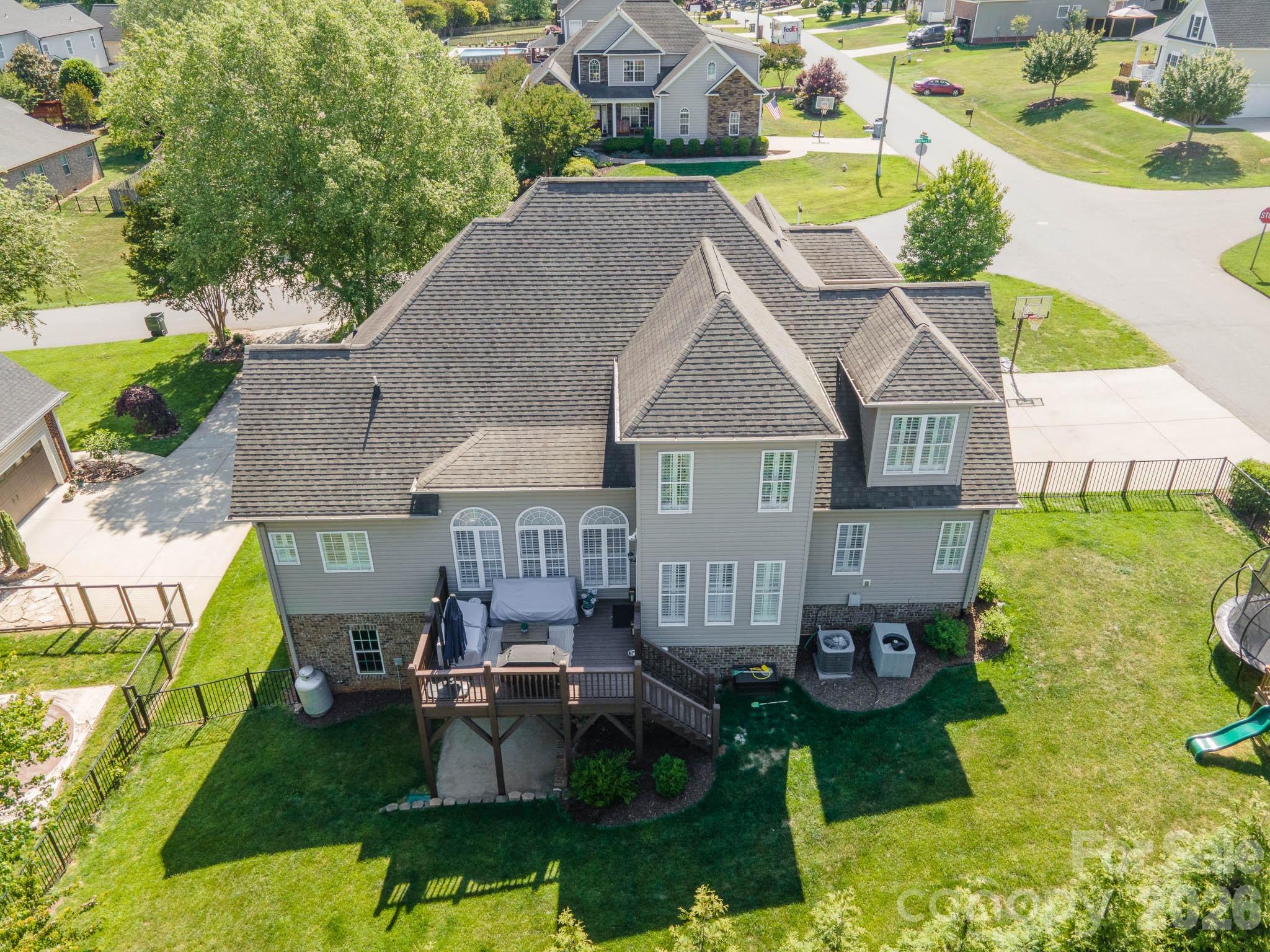 1890 Waterbury Court