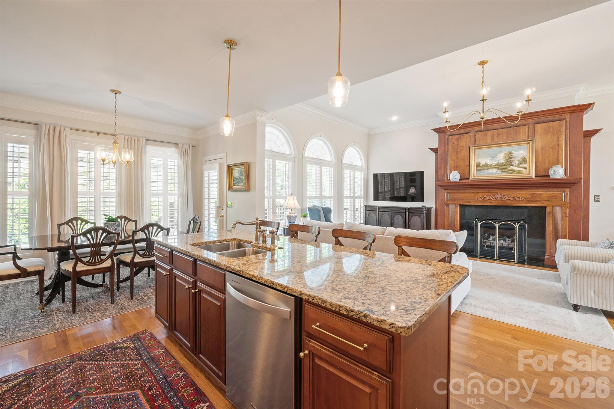 1890 Waterbury Court