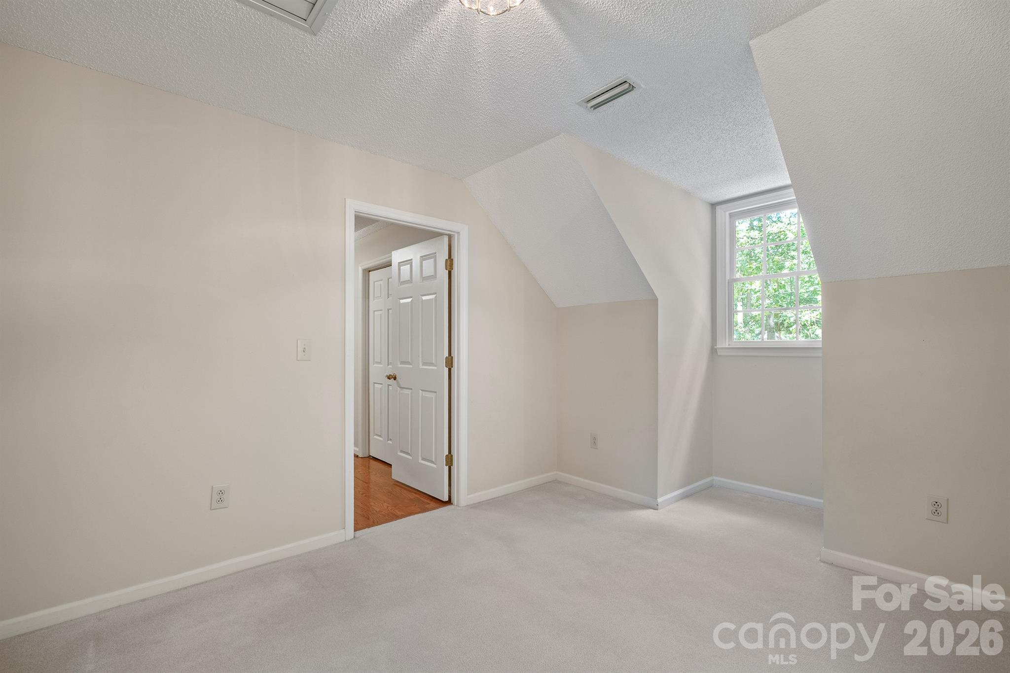 2150 9th Street NW