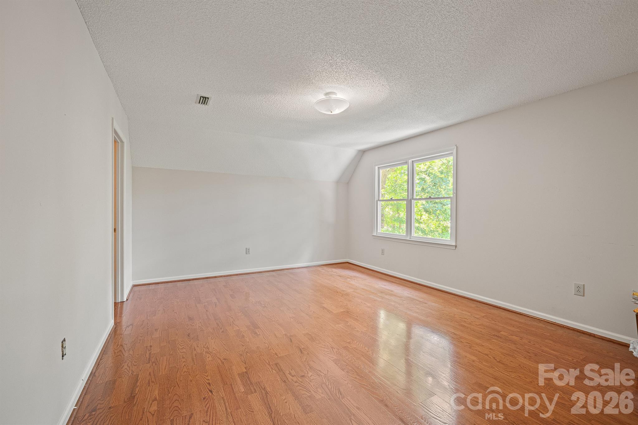2150 9th Street NW