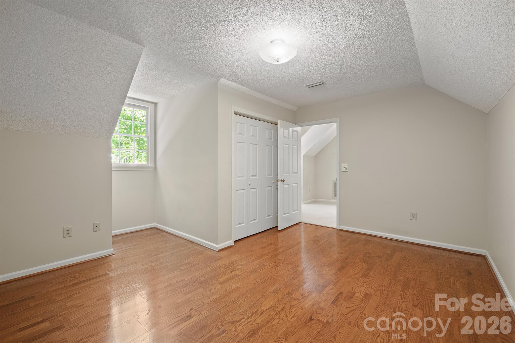 2150 9th Street NW