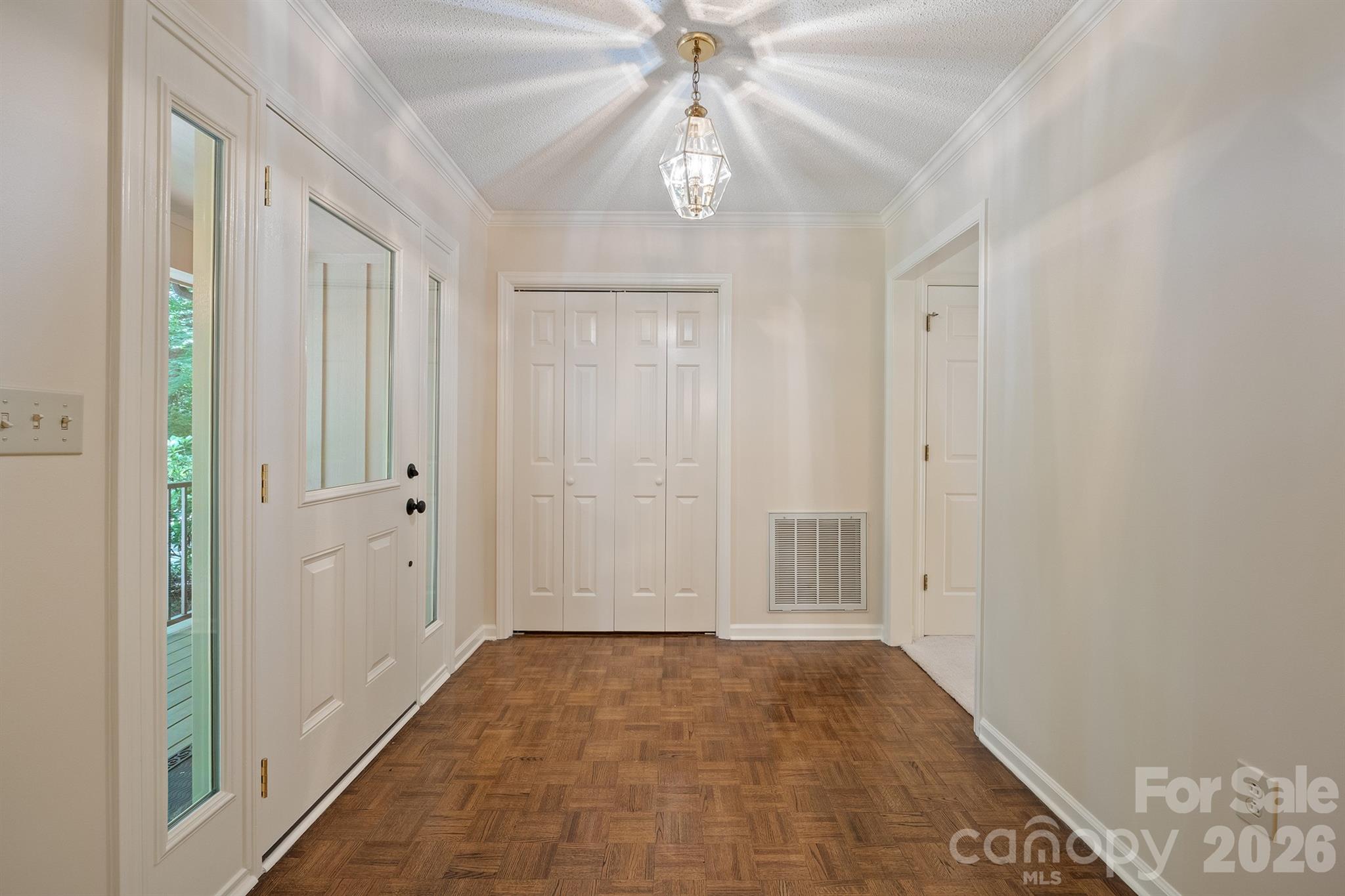 2150 9th Street NW