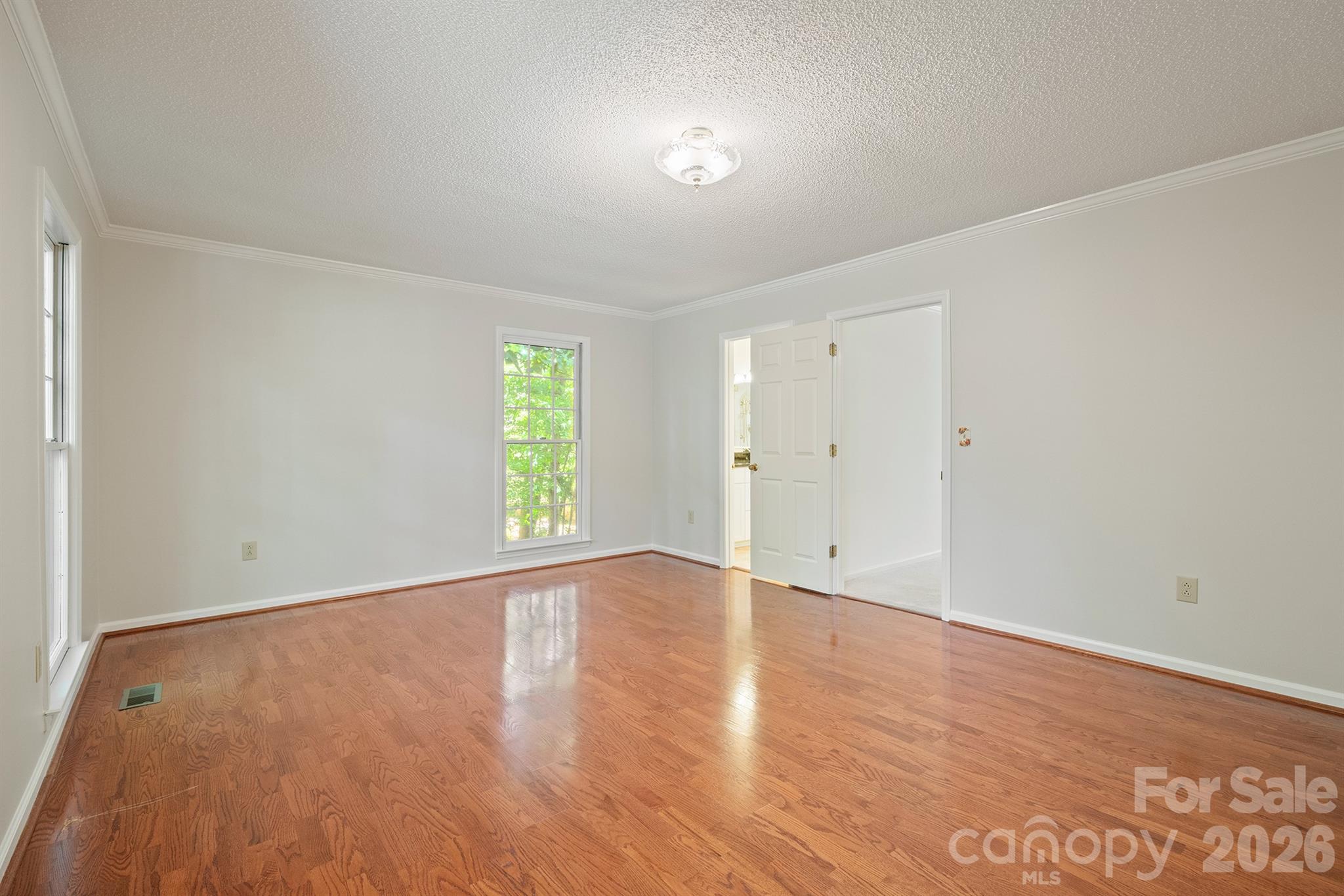 2150 9th Street NW
