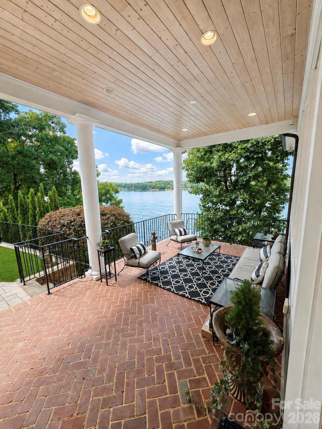 4023 8th Street Court NW