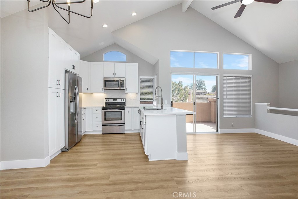 9 Baycrest Place