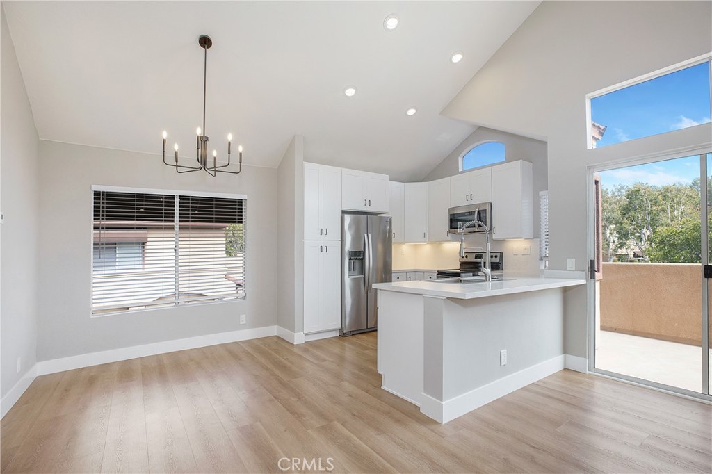 9 Baycrest Place