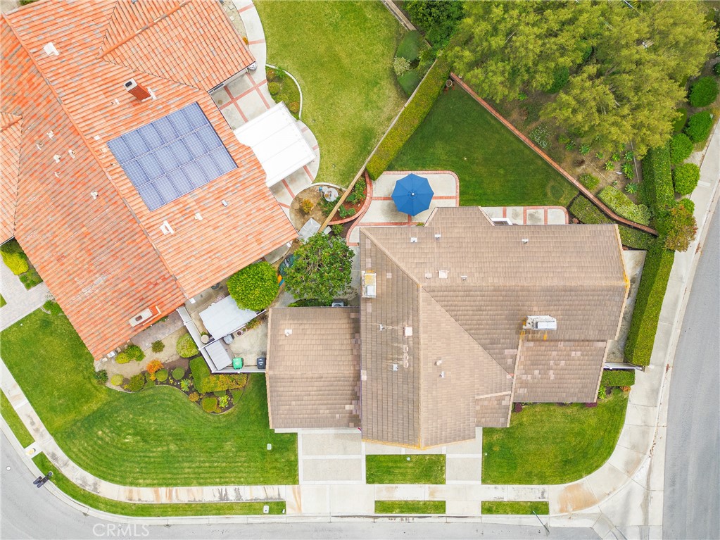 24702 Queens Court