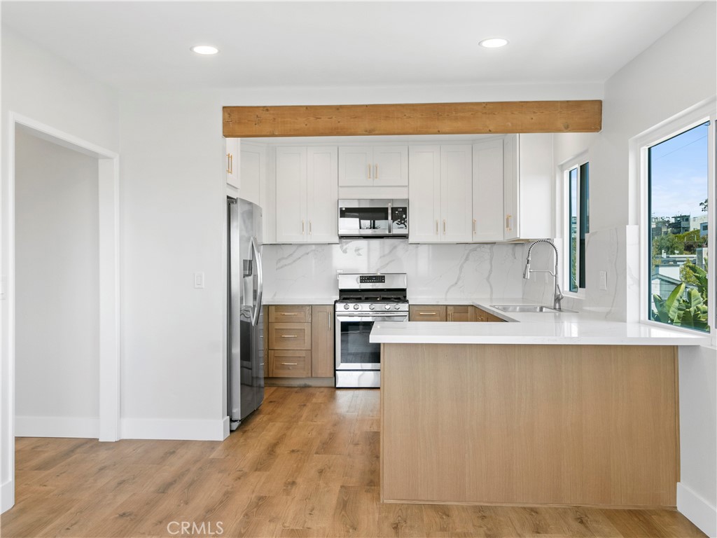 33892 Violet Lantern St