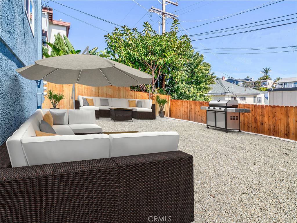 33892 Violet Lantern St