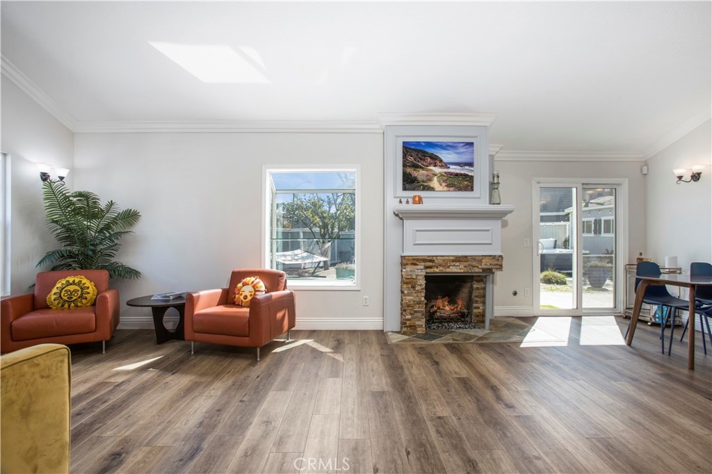 42 Baroness Lane