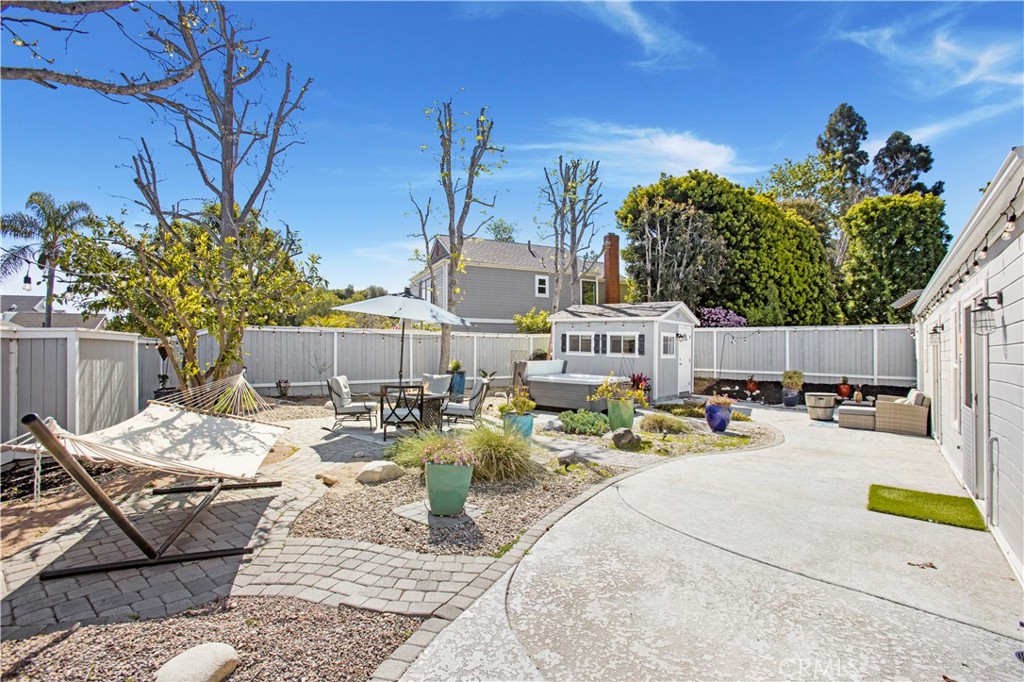 42 Baroness Lane