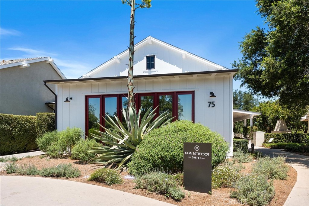 5 Zacate Street