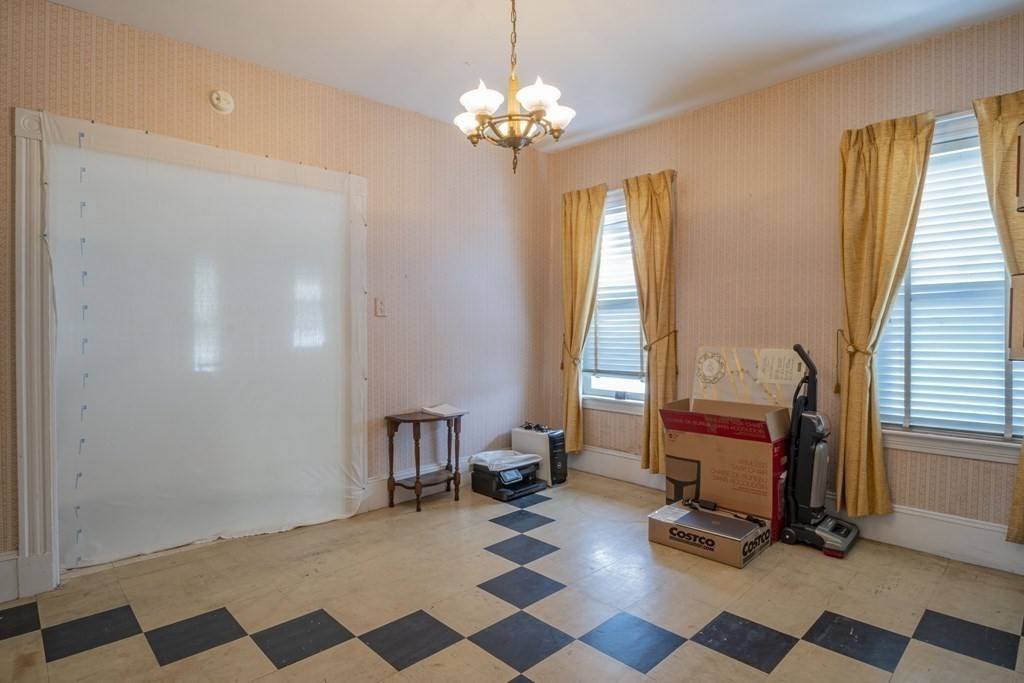 20 Alston St