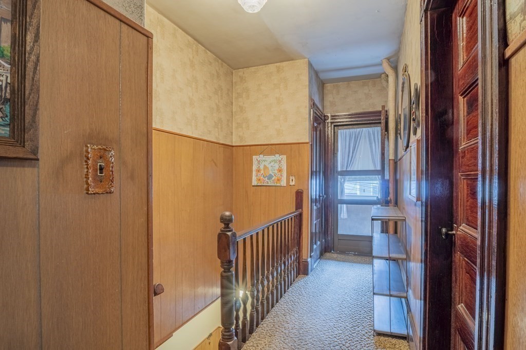 20 Alston St
