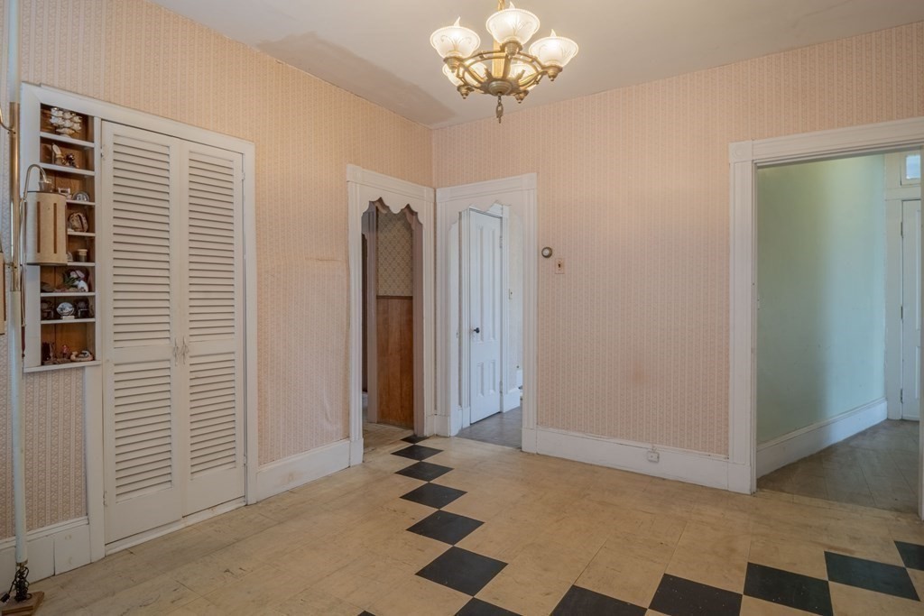 20 Alston St