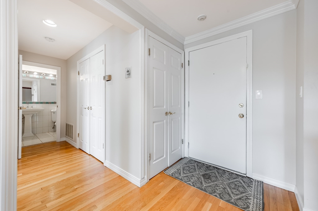 212 Humphrey Street # 205