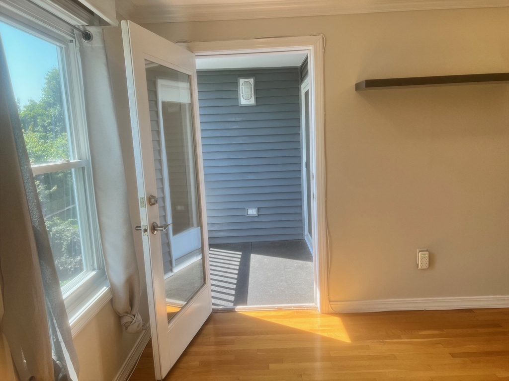 212 Humphrey # 205