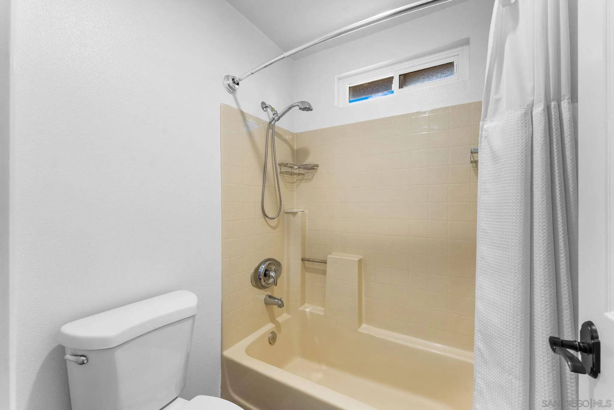 29059 Meadow Glen Way W