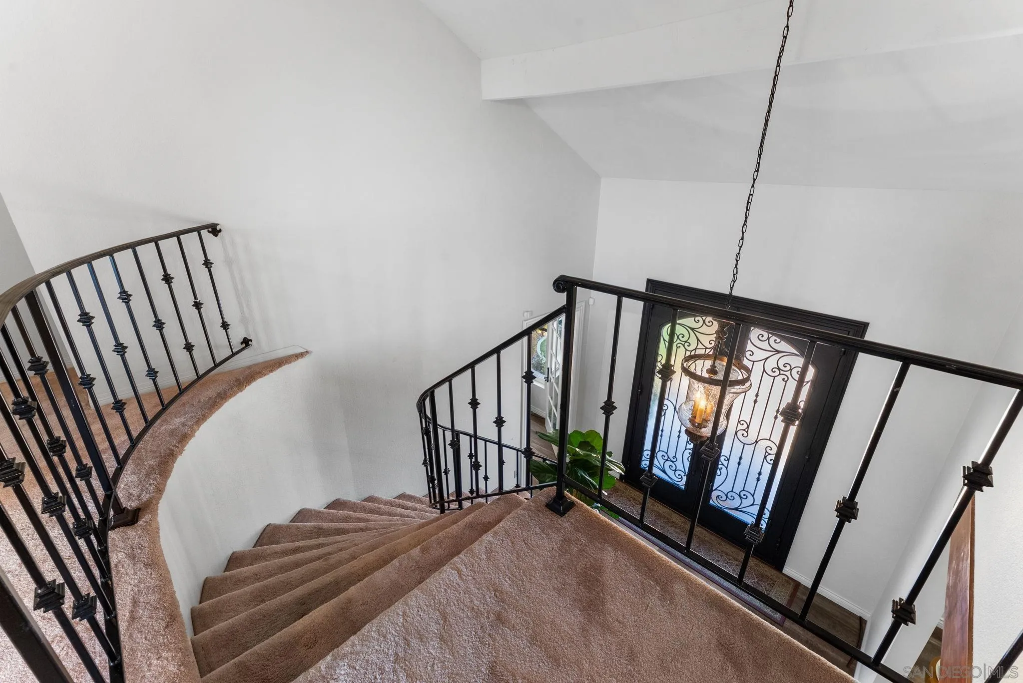 29059 Meadow Glen Way W