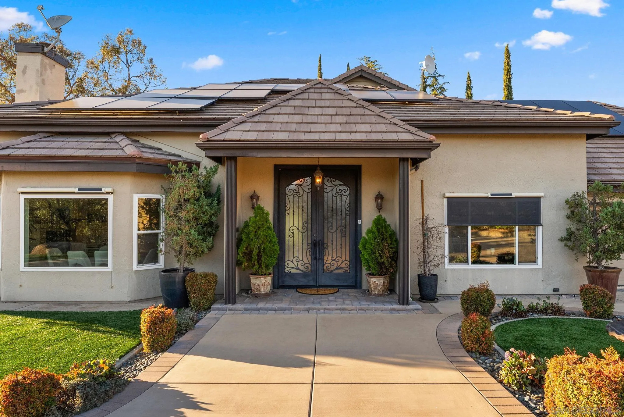 29059 Meadow Glen Way W