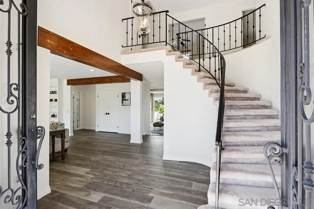 29059 Meadow Glen Wy West