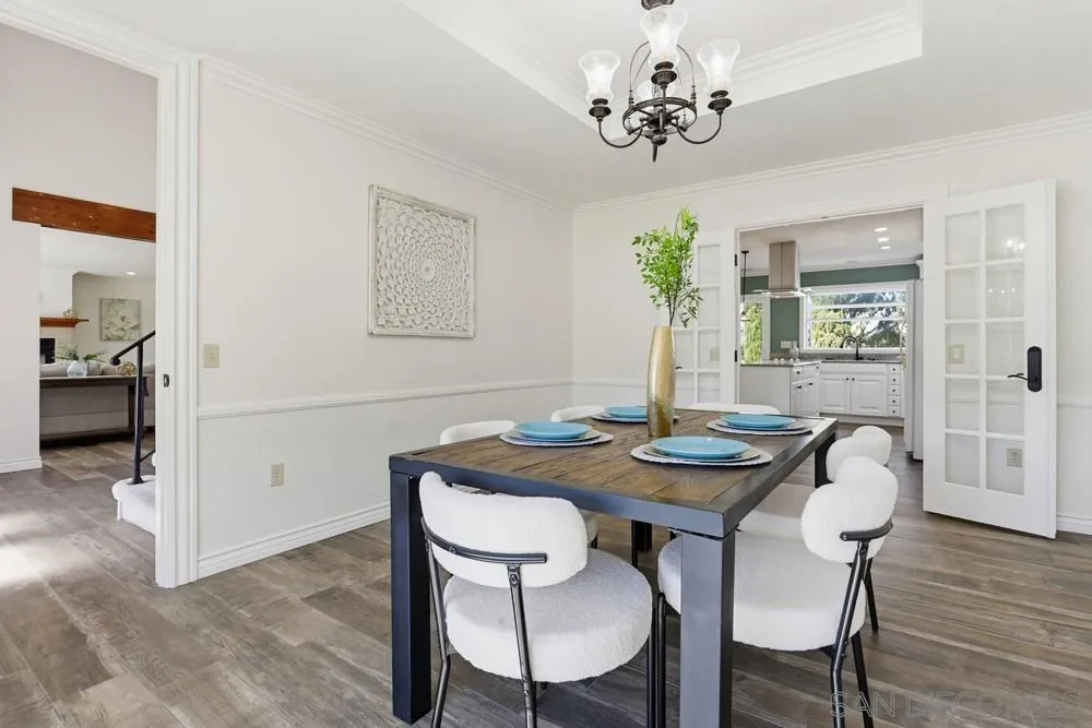 29059 Meadow Glen Wy West