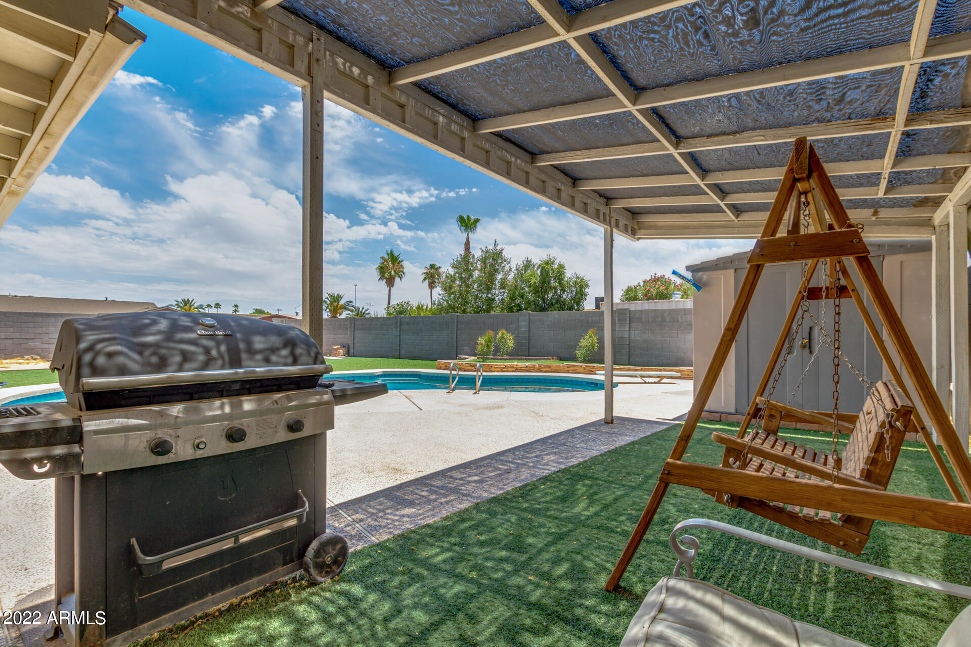 3247 E CORRINE Drive