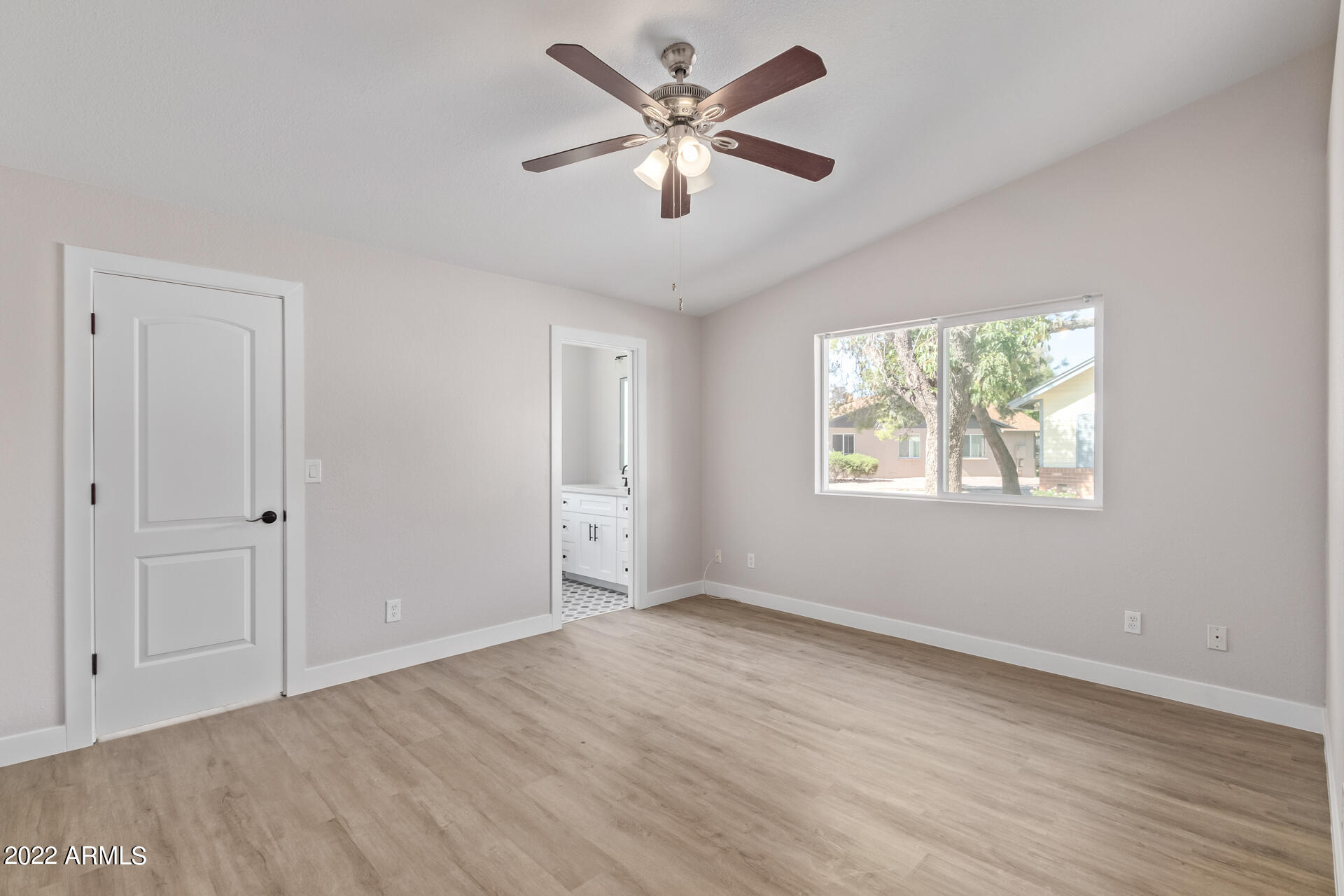 5135 E EVERGREEN Street # 1229